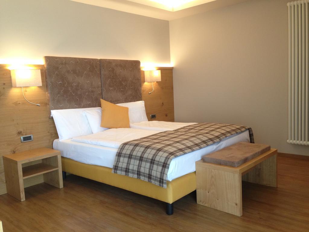 Hotel Ambassador Levico Terme Dış mekan fotoğraf