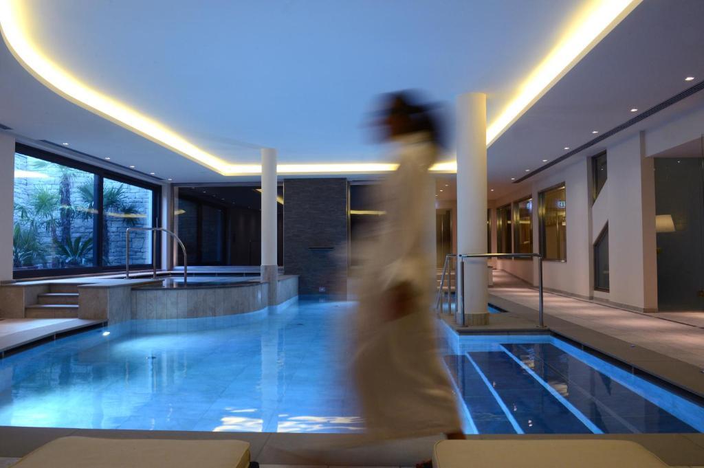 Hotel Ambassador Levico Terme Dış mekan fotoğraf