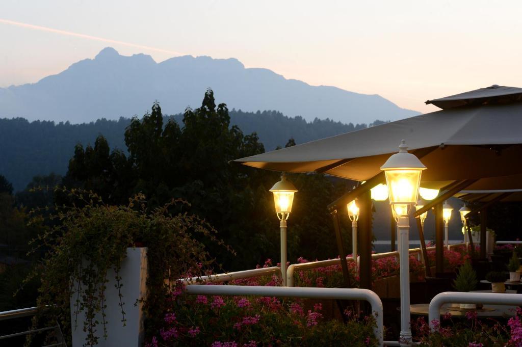 Hotel Ambassador Levico Terme Dış mekan fotoğraf