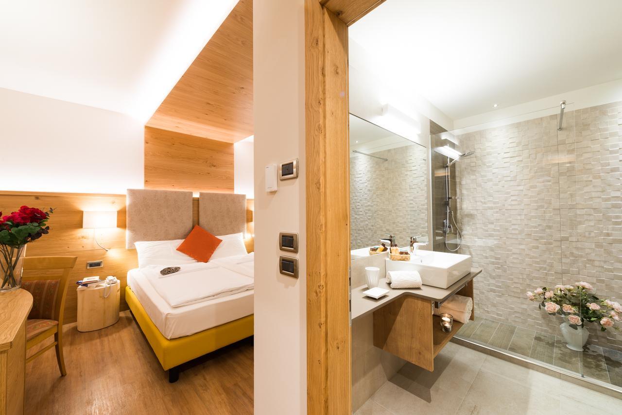 Hotel Ambassador Levico Terme Dış mekan fotoğraf