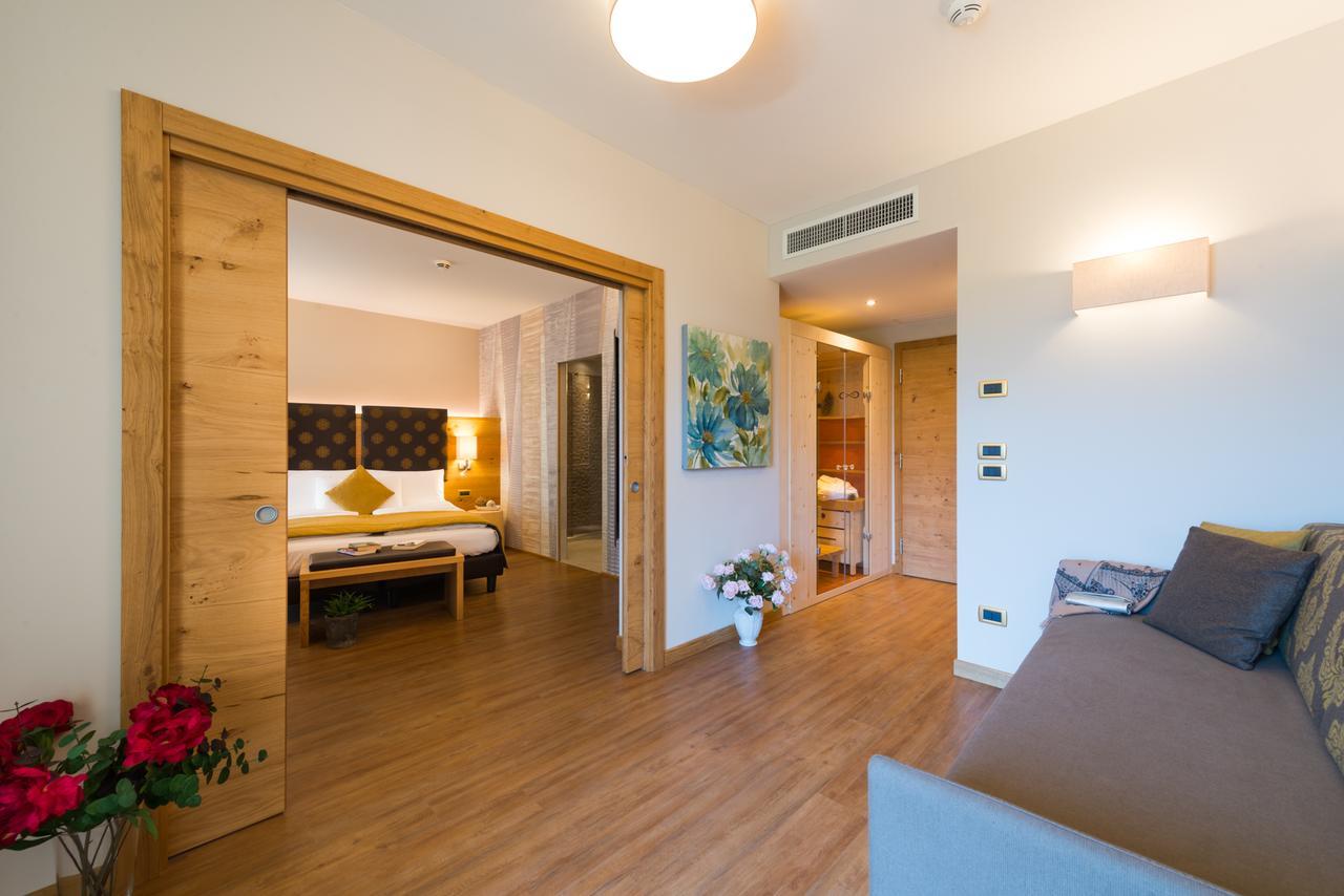 Hotel Ambassador Levico Terme Dış mekan fotoğraf