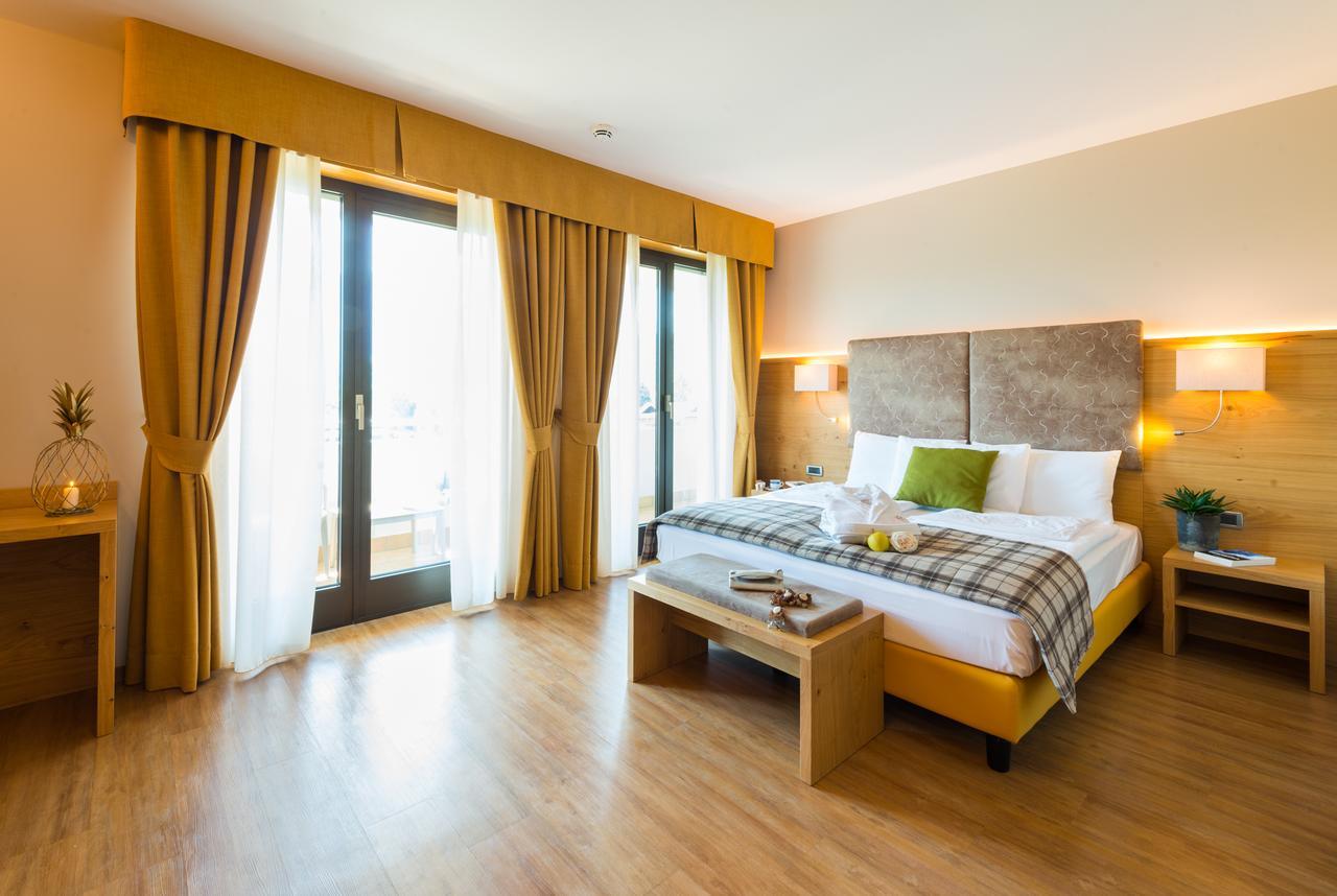 Hotel Ambassador Levico Terme Dış mekan fotoğraf