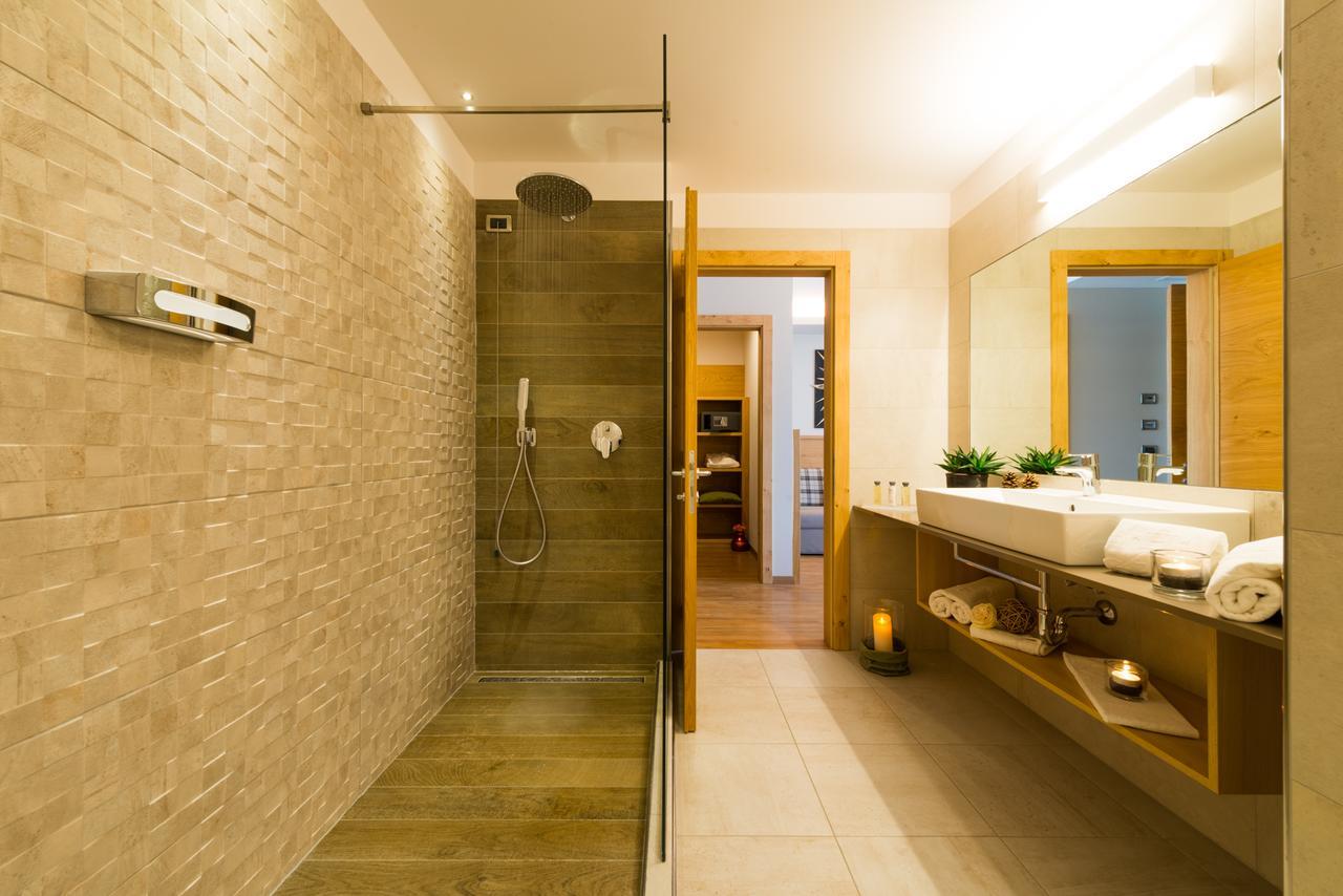 Hotel Ambassador Levico Terme Dış mekan fotoğraf